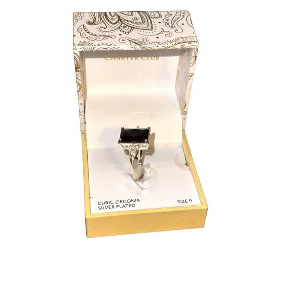 NWT Charter Club Emerald Cut Crystal Ring in Silver Plate, size 9 - Picture 7 of 9